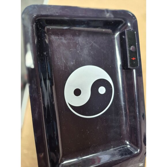 Smokezilla Lit Tray Light-Up Rechargeable Rolling Tray With Yin-Yang Design blac - Picture 3 of 6